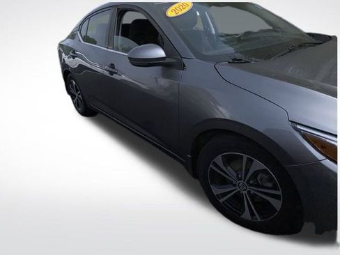 Used 2020 Nissan Sentra SV image 5