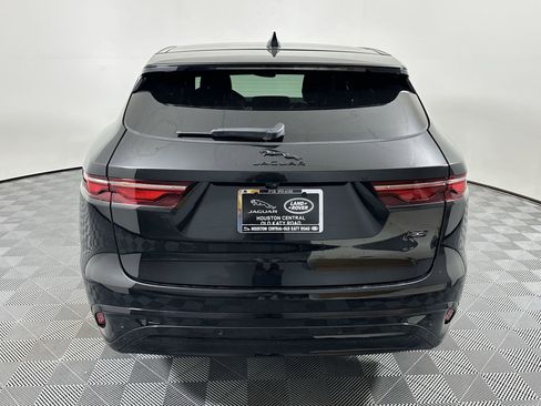 Used 2026 Jaguar F-PACE R-Dynamic S image 8