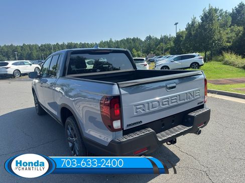 New 2026 Honda Ridgeline Sport image 5
