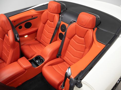 Used 2018 Maserati GranTurismo Sport image 46