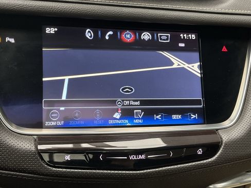 Used 2017 Cadillac XT5 Luxury w/ Driver Awareness Package image 5