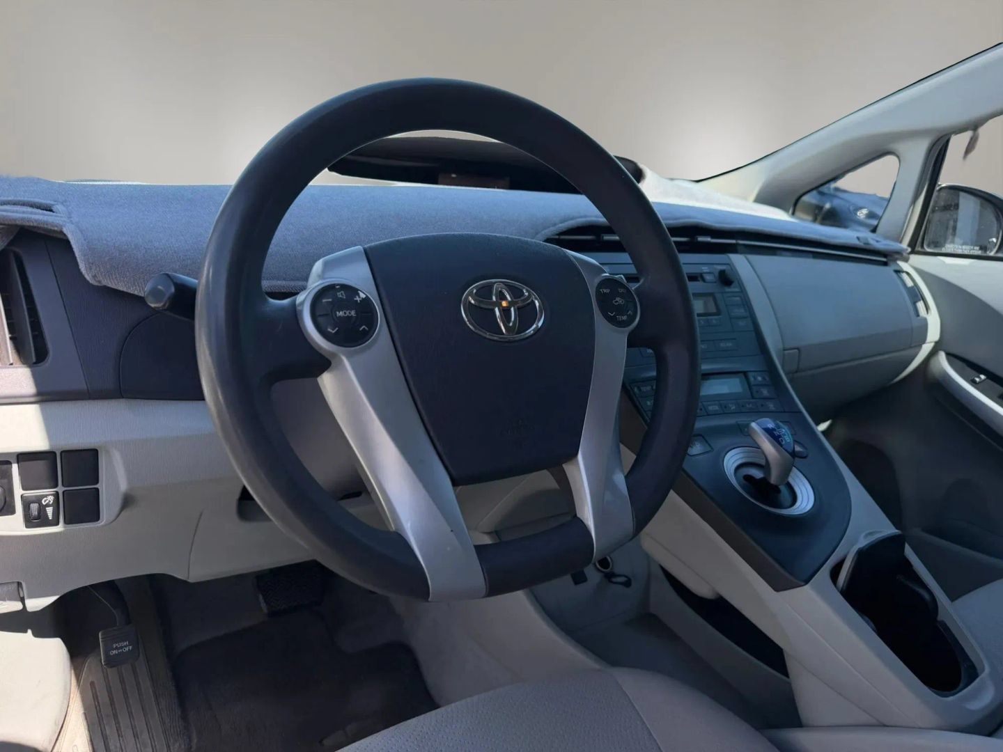 Used 2010 Toyota Prius Two FWD image 11