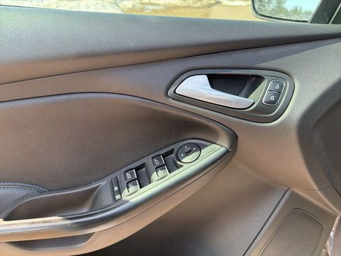 Used 2017 Ford Focus RS image 12