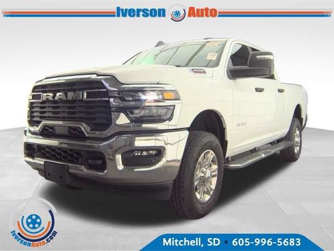 Used 2026 RAM 2500 Big Horn AWD/4WD image 1
