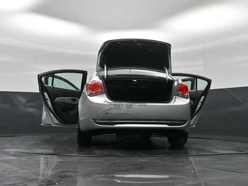 Used 2014 Chevrolet Cruze LT w/ RS Package image 40