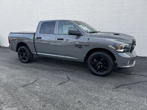 Used 2022 RAM 1500 Express w/ Ceramic Grey Express Package image 4