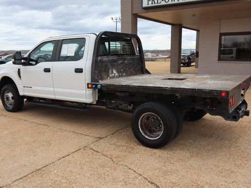 Used 2019 Ford F350 XL w/ Power Equipment Group image 3