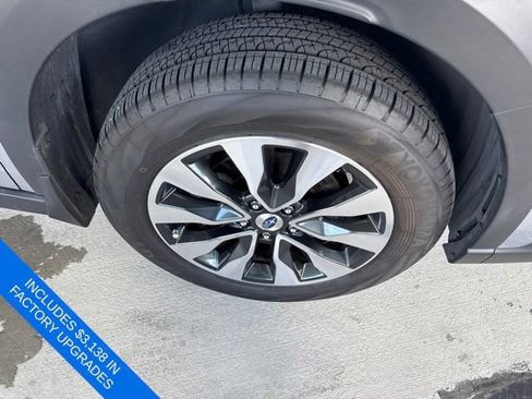 Used 2024 Subaru Outback Limited AWD/4WD image 23