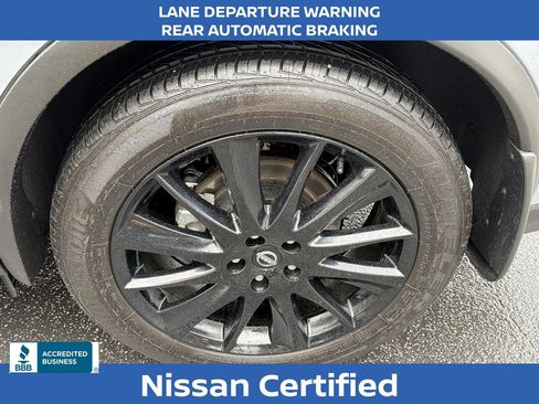 Used 2024 Nissan Murano SV w/ SV Midnight Edition Package image 9