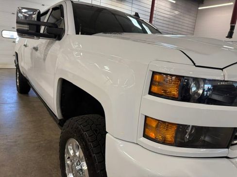 Used 2019 Chevrolet Silverado 2500 LTZ w/ Duramax Plus Package AWD/4WD image 3