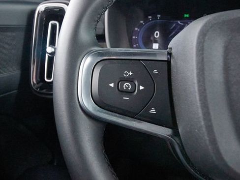 Used 2024 Volvo XC40 Recharge Plus w/ Protection Package Premier AWD/4WD image 13