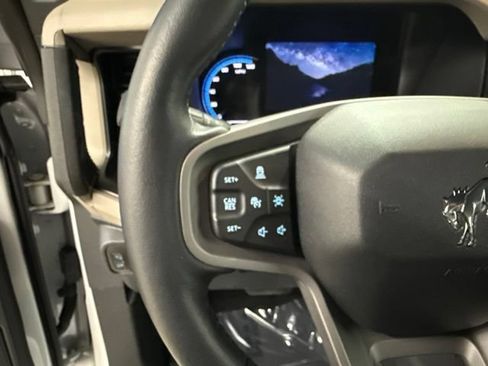 Used 2023 Ford Bronco Wildtrak AWD/4WD image 28