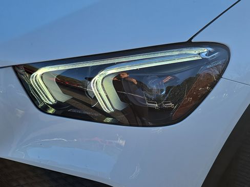 Used 2022 Mercedes-Benz GLE 350 4MATIC image 36