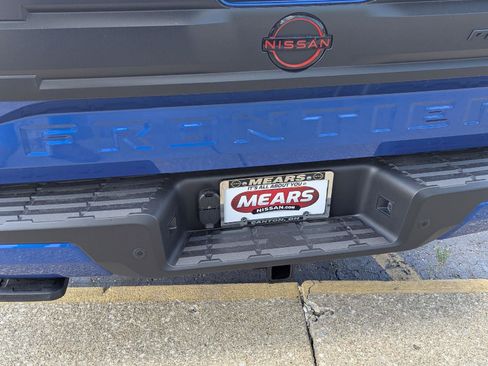 New 2026 Nissan Frontier PRO-4X w/ Tow Package AWD/4WD image 9