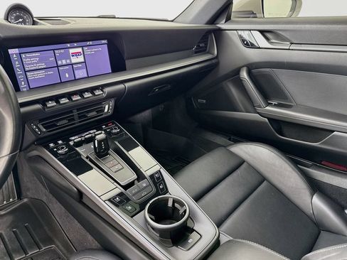 Certified 2020 Porsche 911 Carrera 4S AWD/4WD image 26
