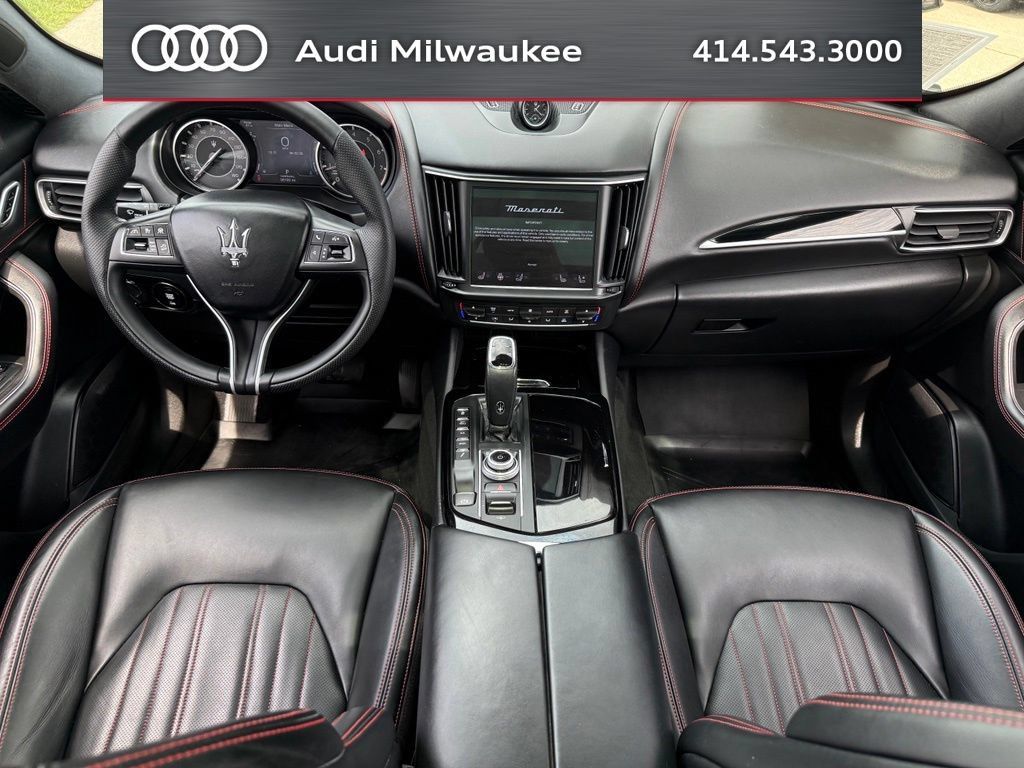 Used 2021 Maserati Levante AWD/4WD image 12