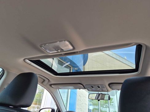 Used 2016 Toyota Corolla LE Premium FWD image 20
