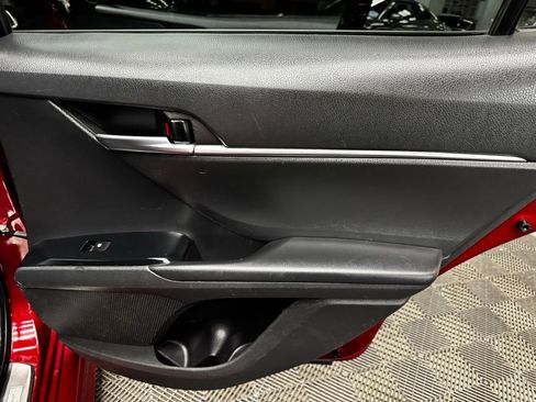 Used 2018 Toyota Camry SE w/ Protection Package (Q2) image 51