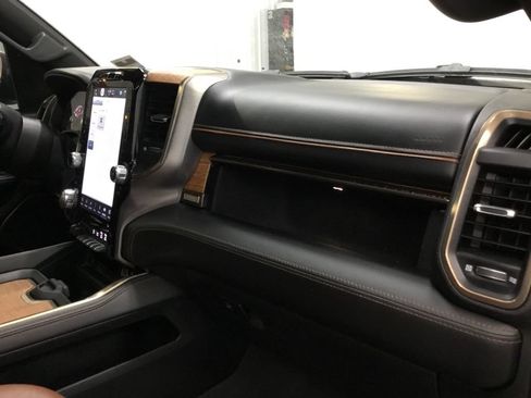 Used 2022 RAM 1500 Limited AWD/4WD image 45