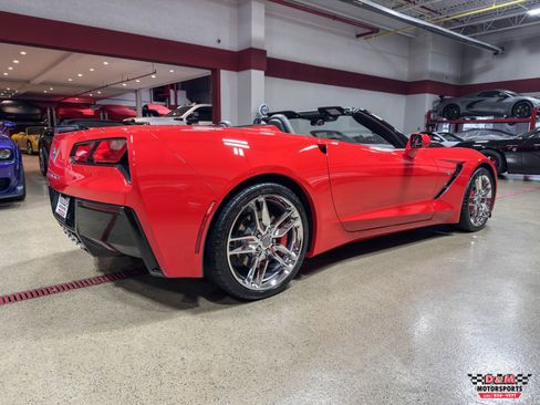 Used 2018 Chevrolet Corvette Stingray Convertible w/ 2LT Preferred Equipment Group image 5