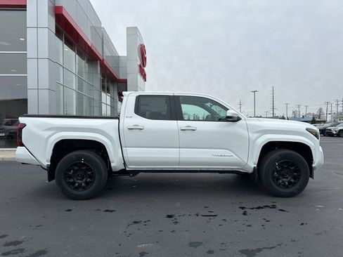 New 2025 Toyota Tacoma SR5 image 8