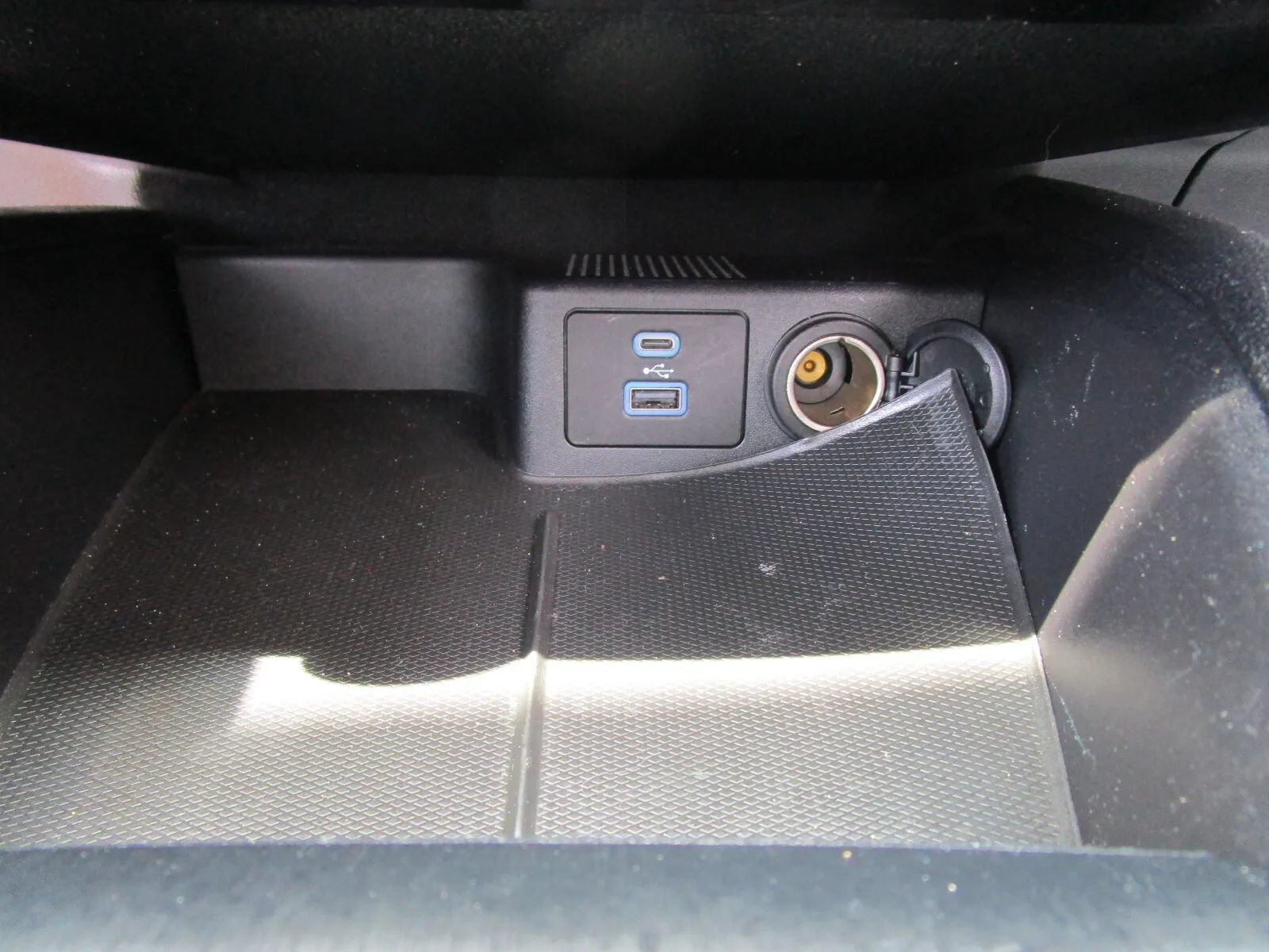 Used 2022 Ford Escape SE w/ Convenience Package AWD/4WD image 30