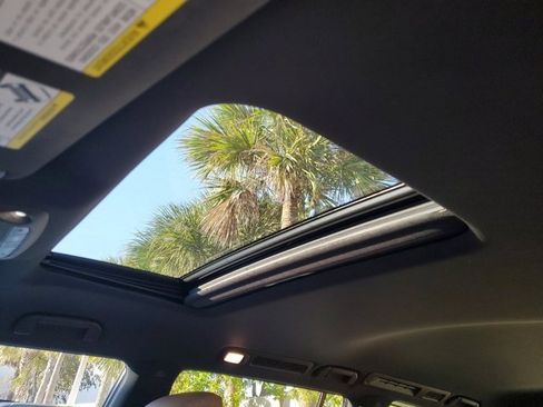 Used 2021 INFINITI QX80 Sensory w/ Cargo Package image 25