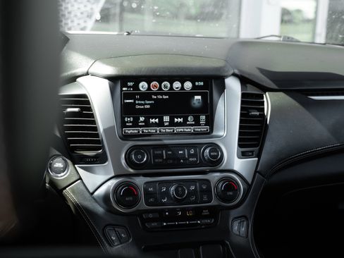 Used 2020 Chevrolet Tahoe LT AWD/4WD image 12