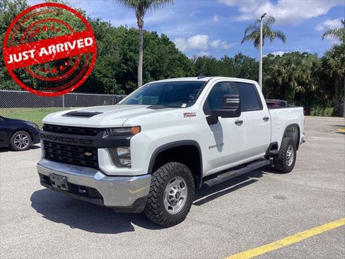 Used 2023 Chevrolet Silverado 2500 W/T w/ WT Convenience Package AWD/4WD image 2
