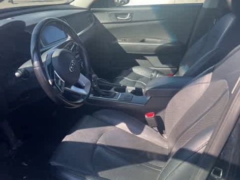 Used 2020 Kia Optima SE image 7