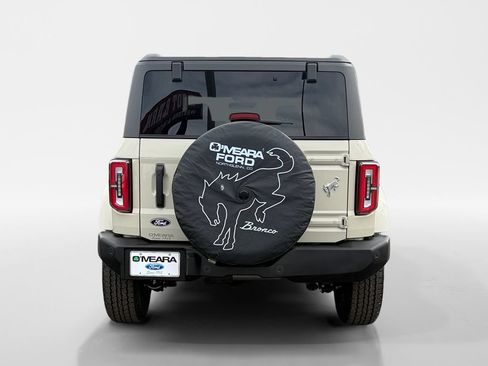 New 2026 Ford Bronco Outer Banks AWD/4WD image 4