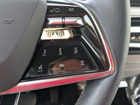 Certified 2024 Cadillac Lyriq Sport AWD/4WD image 19