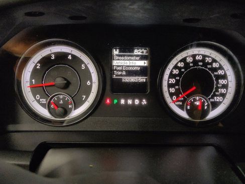 Used 2015 RAM 1500 Express w/ Black Ram 1500 Express Group RWD image 23