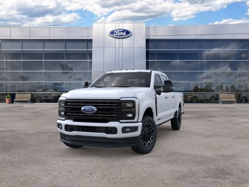 New 2026 Ford F250 Platinum AWD/4WD image 2