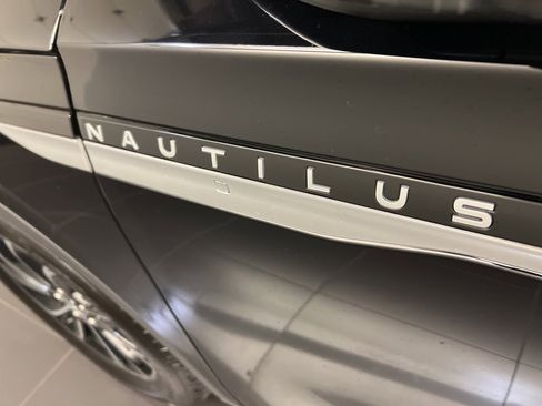 Used 2026 Lincoln Nautilus Premier w/ Equipment Group 102A image 42