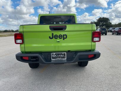 New 2025 Jeep Gladiator Sport