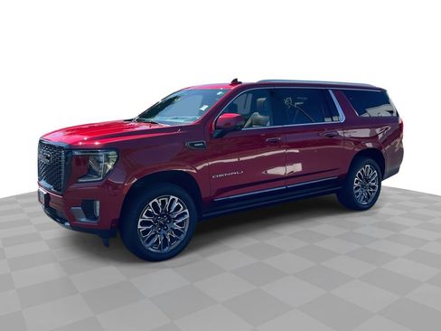 Used 2023 GMC Yukon XL Denali Ultimate AWD/4WD image 1