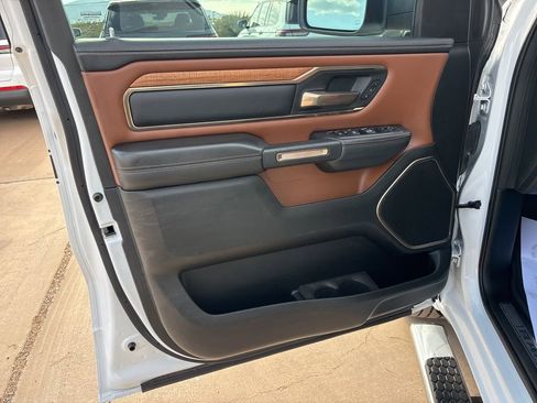 Used 2022 RAM 1500 Limited image 13