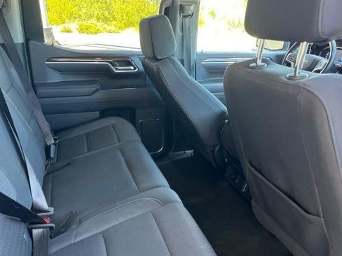 Used 2025 Chevrolet Silverado 1500 LT RWD image 22