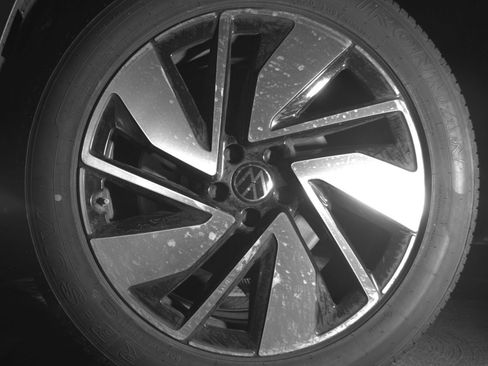 Used 2024 Volkswagen Atlas SE FWD image 12