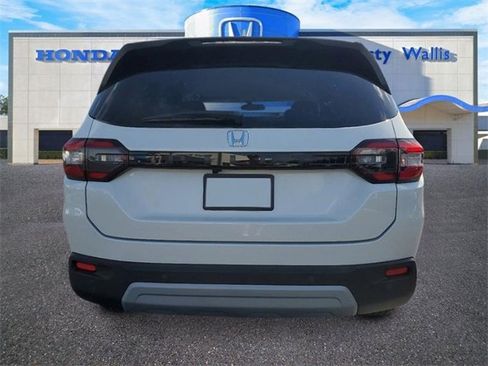 New 2025 Honda Pilot EX-L image 4