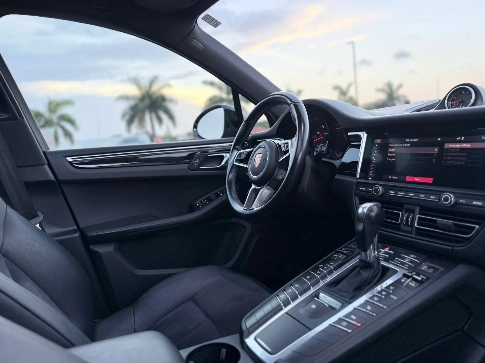 Used 2020 Porsche Macan AWD/4WD image 49