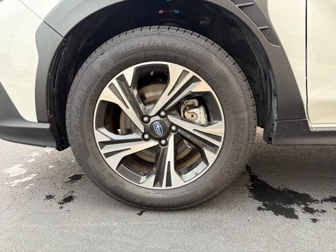 Used 2024 Subaru Crosstrek 2.0i Premium AWD/4WD image 7