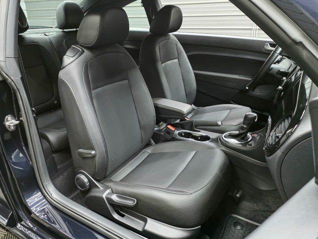 Used 2018 Volkswagen Beetle 2.0T S w/ Style & Comfort Package For S FWD image 14