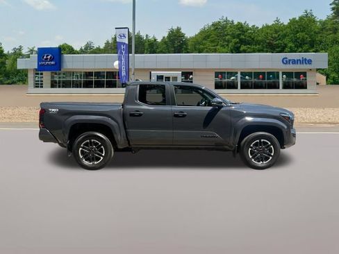 Used 2024 Toyota Tacoma TRD Sport w/ TRD Sport Upgrade Package AWD/4WD image 6