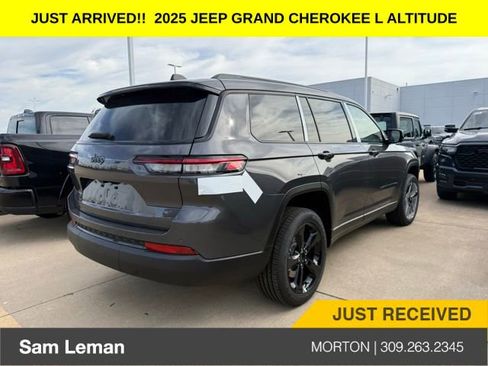 New 2025 Jeep Grand Cherokee L Altitude image 8