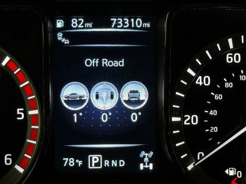 Used 2018 Nissan Titan PRO-4X w/ Pro-4x Convenience Package AWD/4WD image 70
