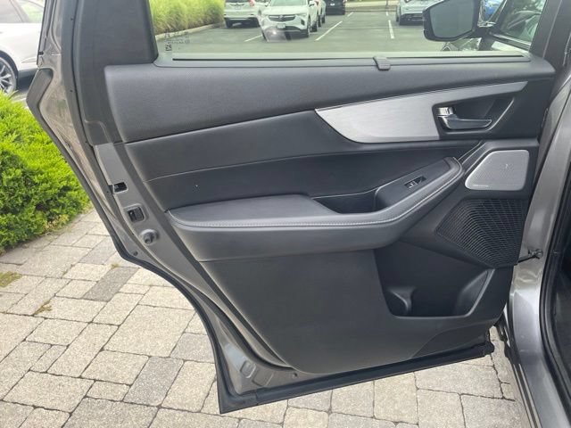 Used 2025 Acura MDX w/ Technology Package AWD/4WD image 24