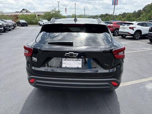 New 2026 Chevrolet Trax LT FWD image 6
