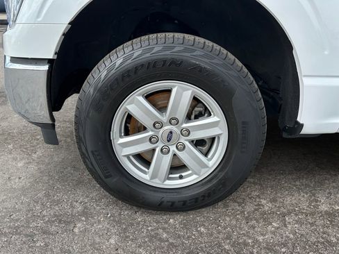 Used 2022 Ford F150 XLT w/ Trailer Tow Package image 8